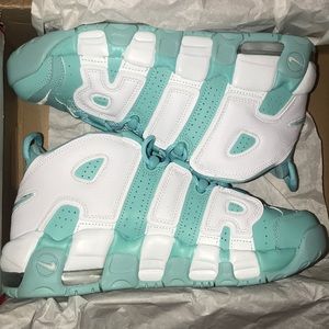 BRAND NEW Nike Air More Uptempo